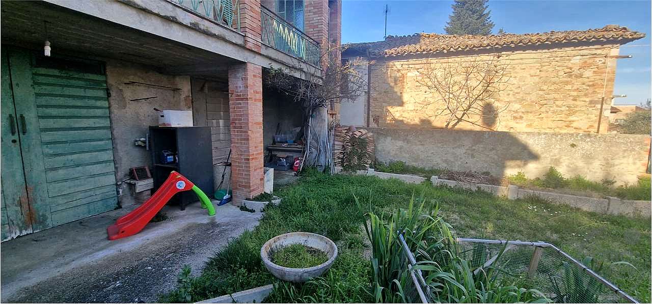 MARSCIANO - CERQUETO: APPARTAMENTO IN VENDITA