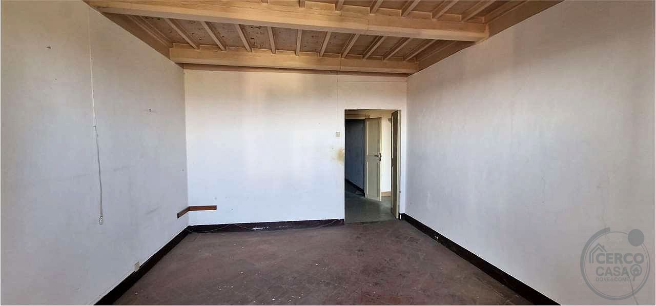 MARSCIANO - CERQUETO: APPARTAMENTO NEL CENTRO STORICO