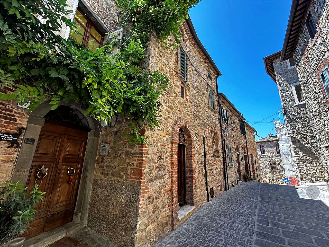 TERNI - CENTRO STORICO DI PARRANO: CIELO-TERRA CON VISTA PANORAMICA