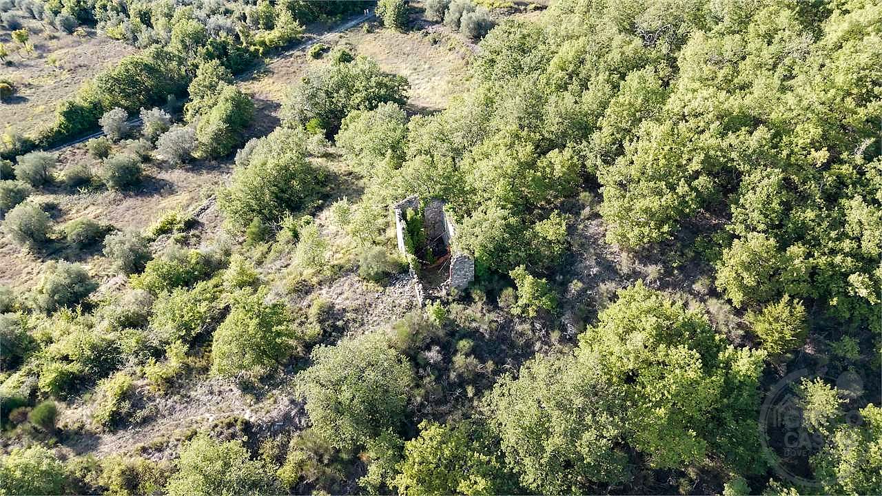 TERNI - PARRANO: RUDERE CON TERRENO