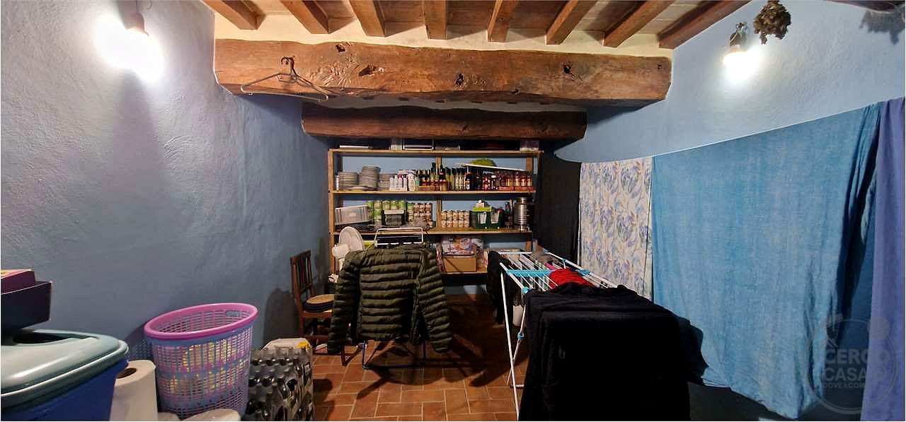 COLLEPEPE: APPARTAMENTO NEL CENTRO DEL PAESE