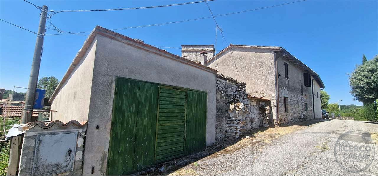 MASSA MARTANA - CASTEL RINALDI: APPARTAMENTO ARREDATO CON GARAGE