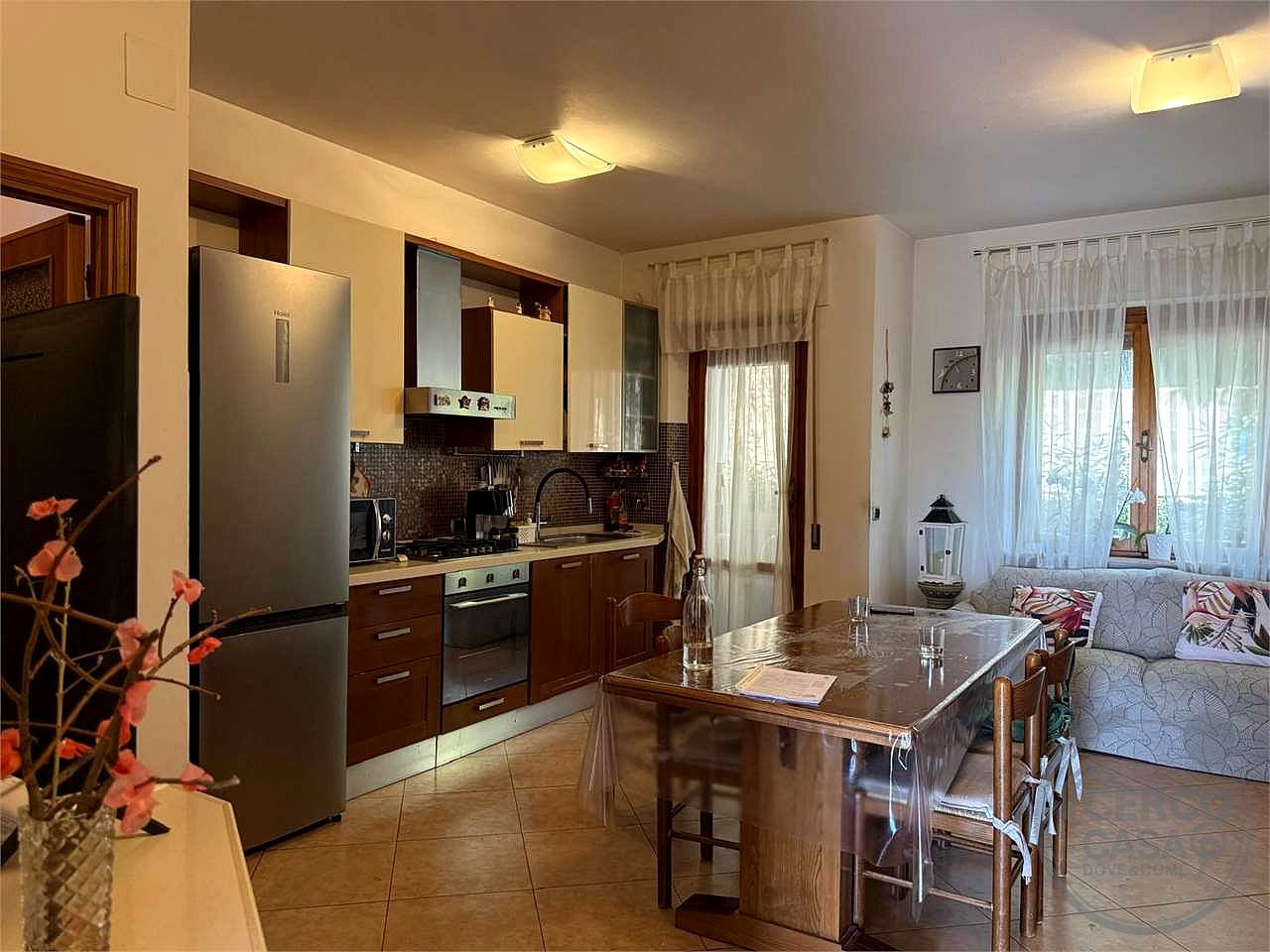 PERUGIA - SAN MARCO: APPARTAMENTO PANORAMICO CON GARAGE E FONDO
