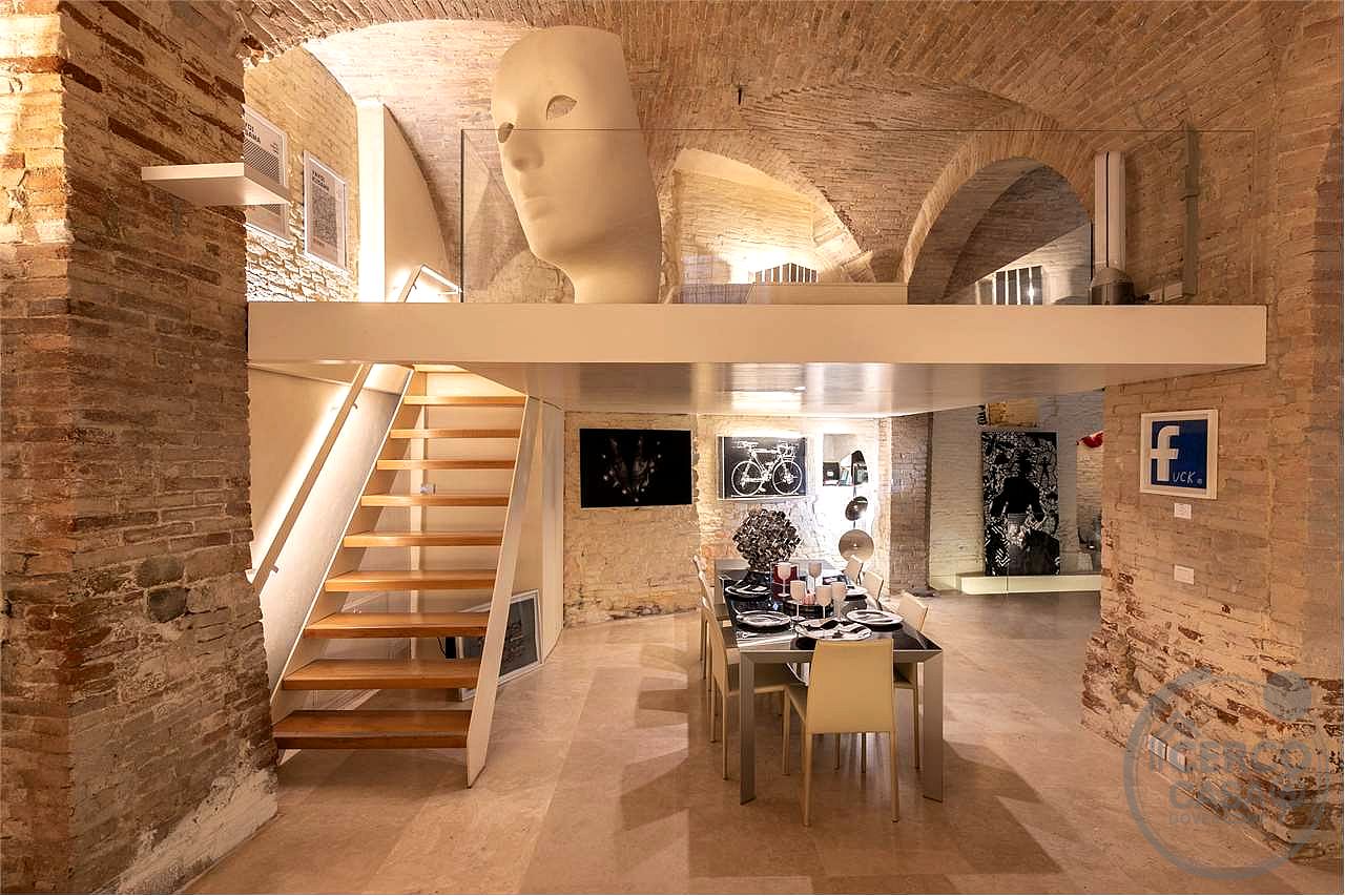 PERUGIA - CENTRO STORICO - ESCLUSIVO LOFT DI DESIGN