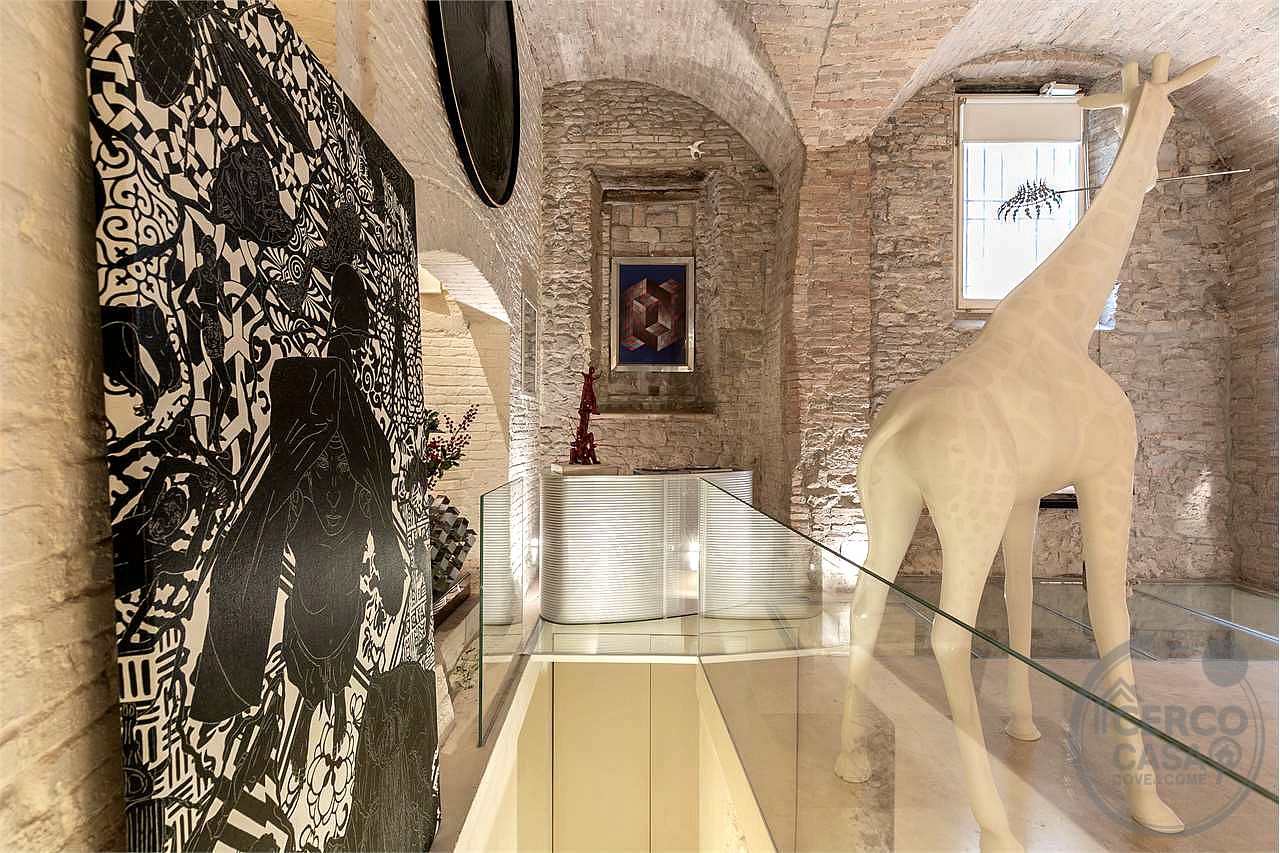 PERUGIA - CENTRO STORICO - ESCLUSIVO LOFT DI DESIGN