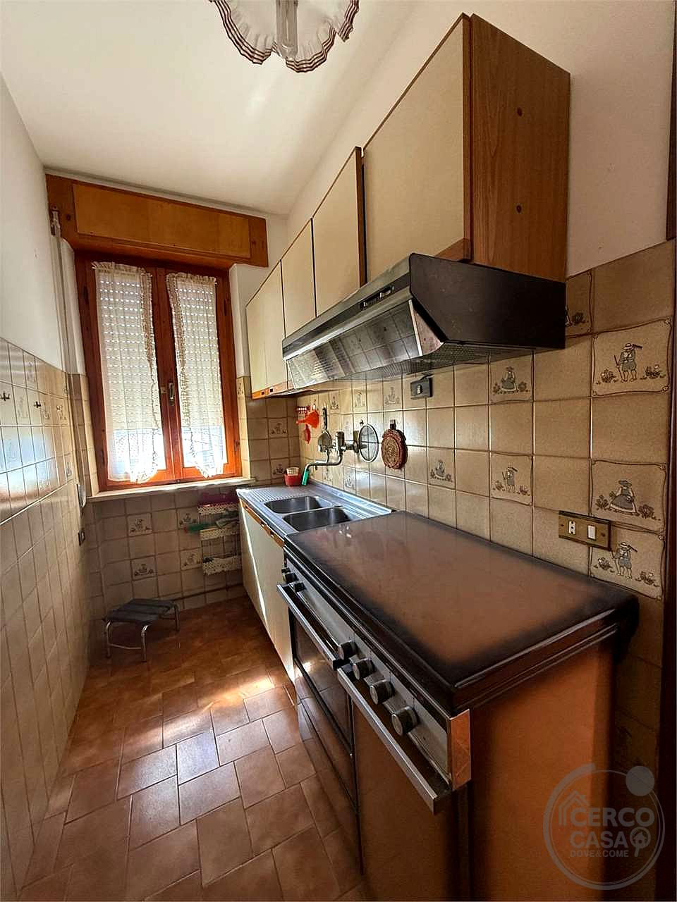 NOCERA UMBRA - APPARTAMENTO CON GIARDINO E GARAGE