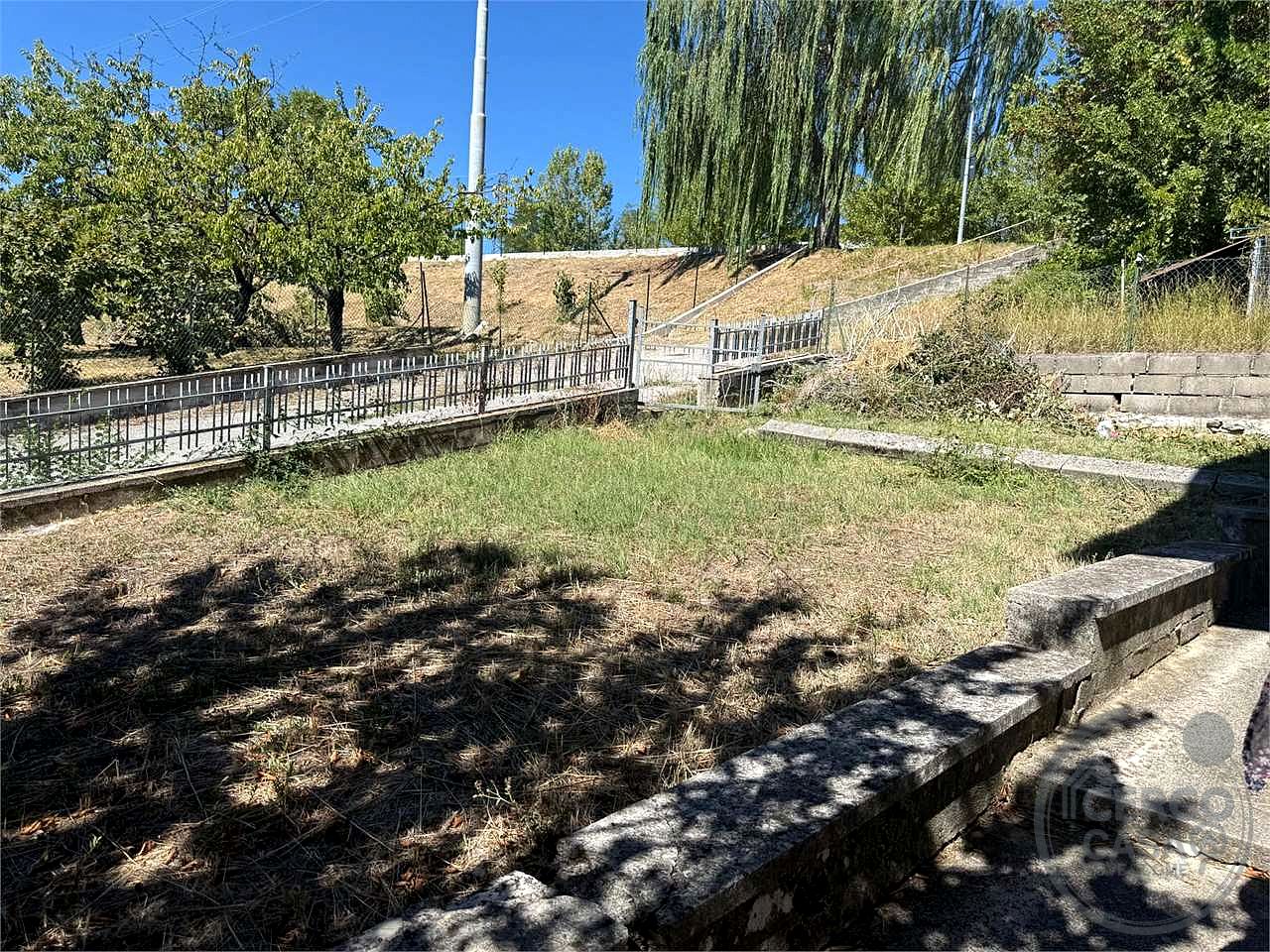 NOCERA UMBRA - APPARTAMENTO CON GIARDINO E GARAGE