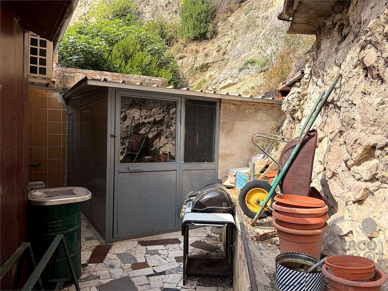 TERNI - PORZIONE DI CASA INDIPENDENTE
