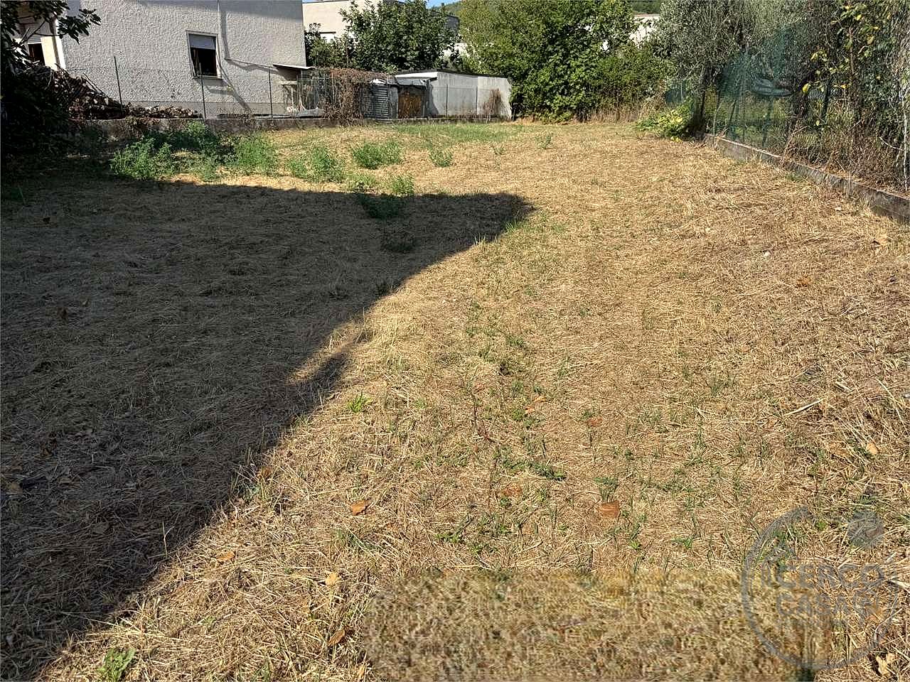 FOLIGNO - PORZIONE DI CASALE CON GIARDINO