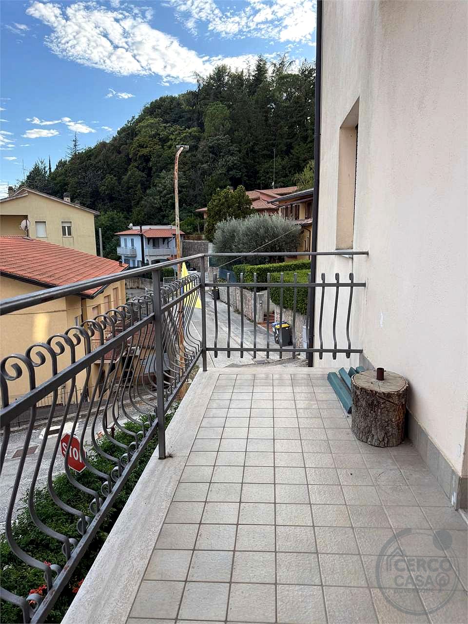 NOCERA UMBRA - APPARTAMENTO CON GARAGE