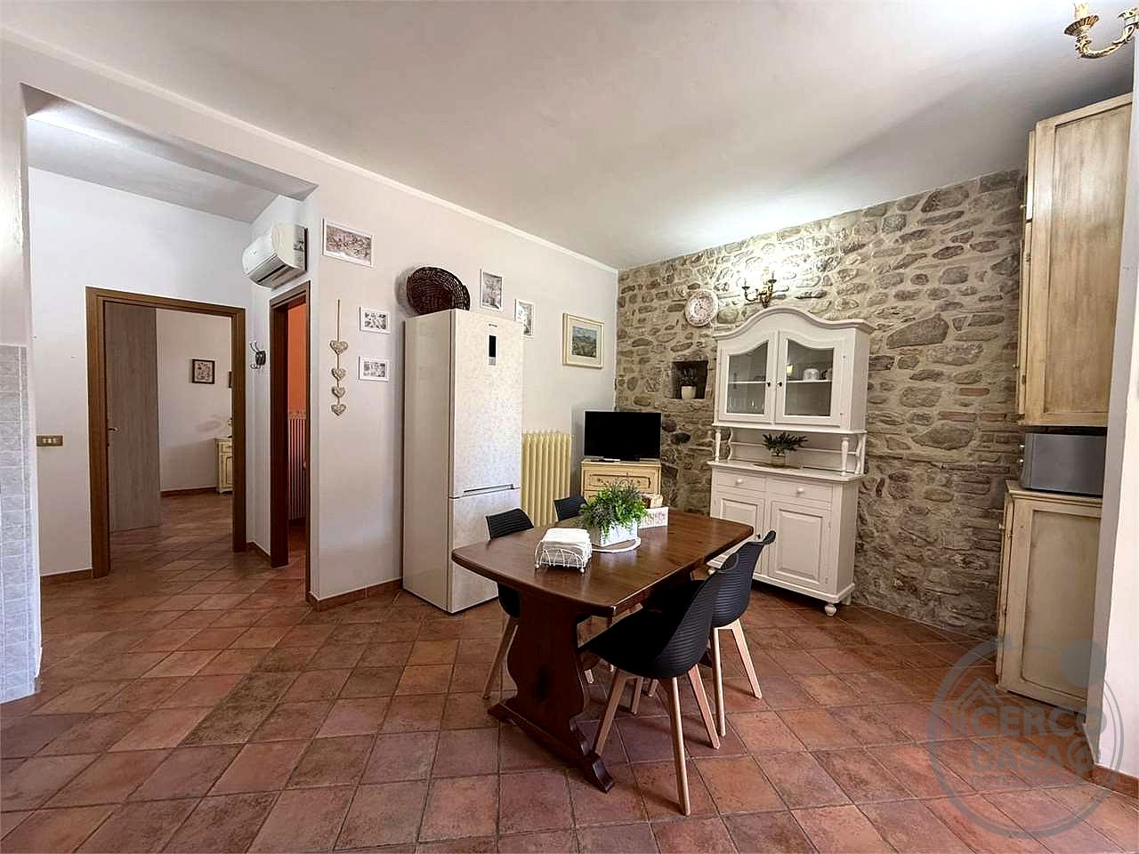 ASSISI - CASTELNUOVO - APPARTAMENTO AL PIANO TERRA