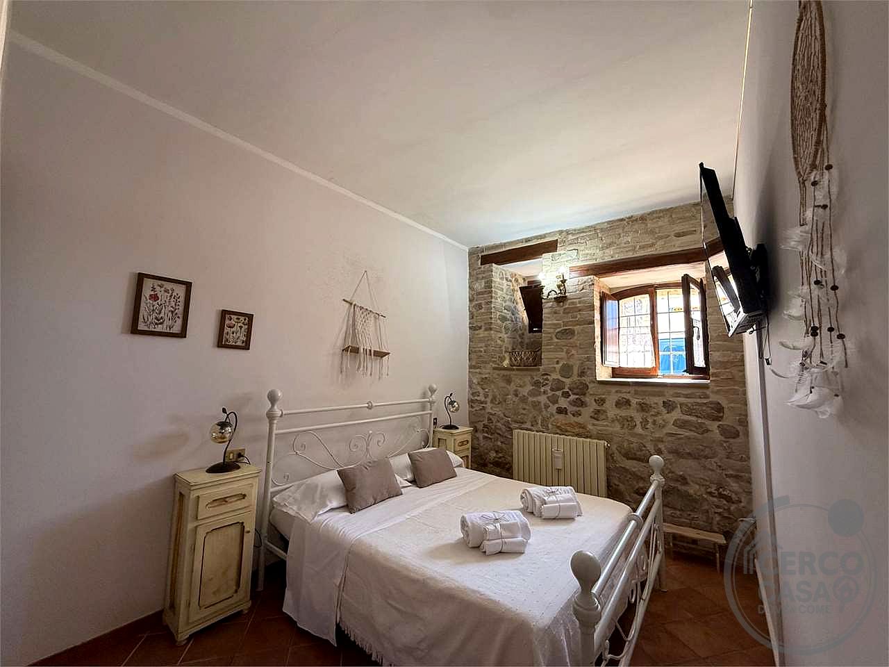 ASSISI - CASTELNUOVO - APPARTAMENTO AL PIANO TERRA