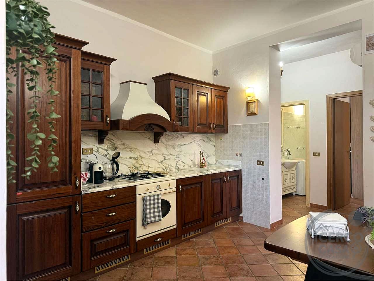 ASSISI - CASTELNUOVO - APPARTAMENTO AL PIANO TERRA