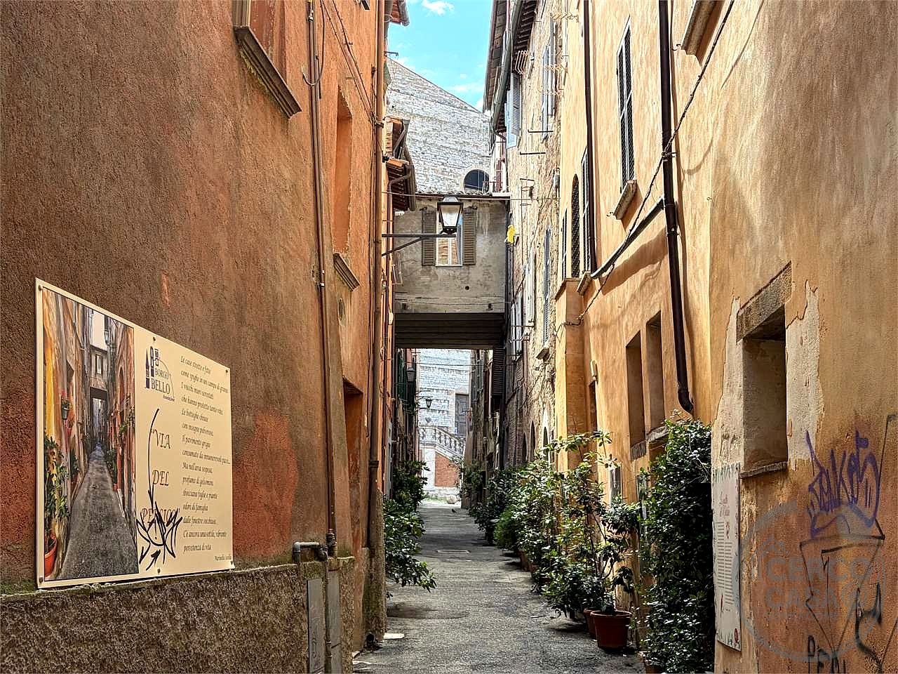 PERUGIA - CORSO CAVOUR - APPARTAMENTO IN FASE DI RISTRUTTURAZIONE