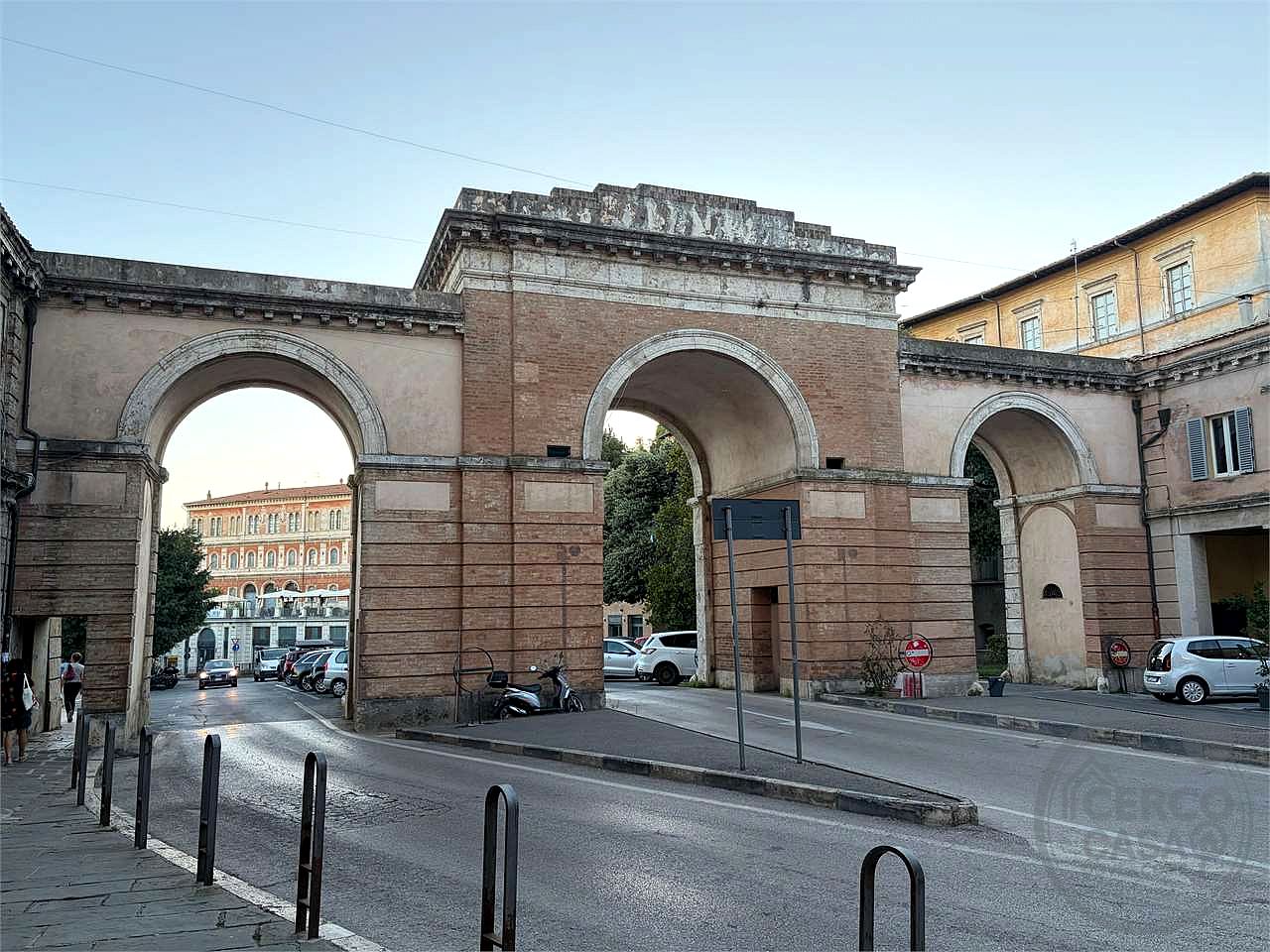 PERUGIA - CORSO CAVOUR - APPARTAMENTO IN FASE DI RISTRUTTURAZIONE