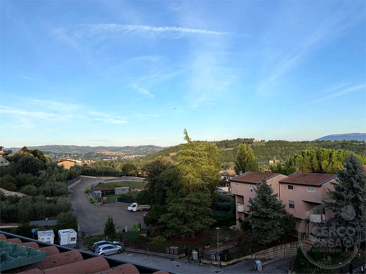 PERUGIA - PONTE FELCINO - VILLA A SCHIERA CON GIARDINO