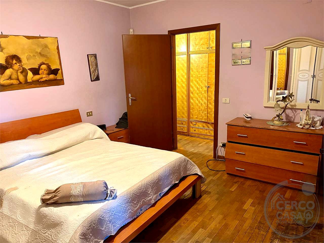 PERUGIA - PONTE FELCINO - VILLA A SCHIERA CON GIARDINO