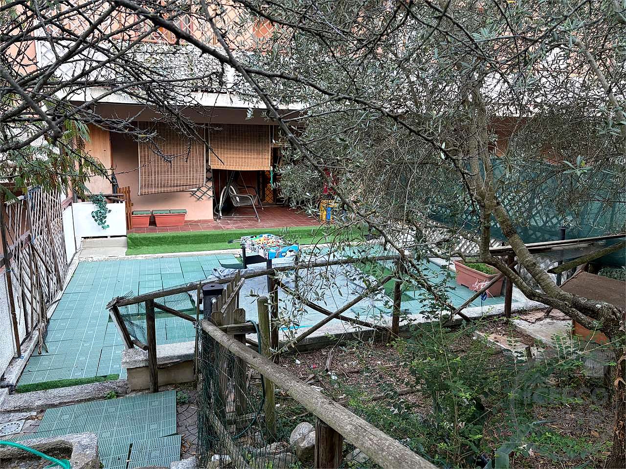 PERUGIA - PONTE FELCINO - VILLA A SCHIERA CON GIARDINO