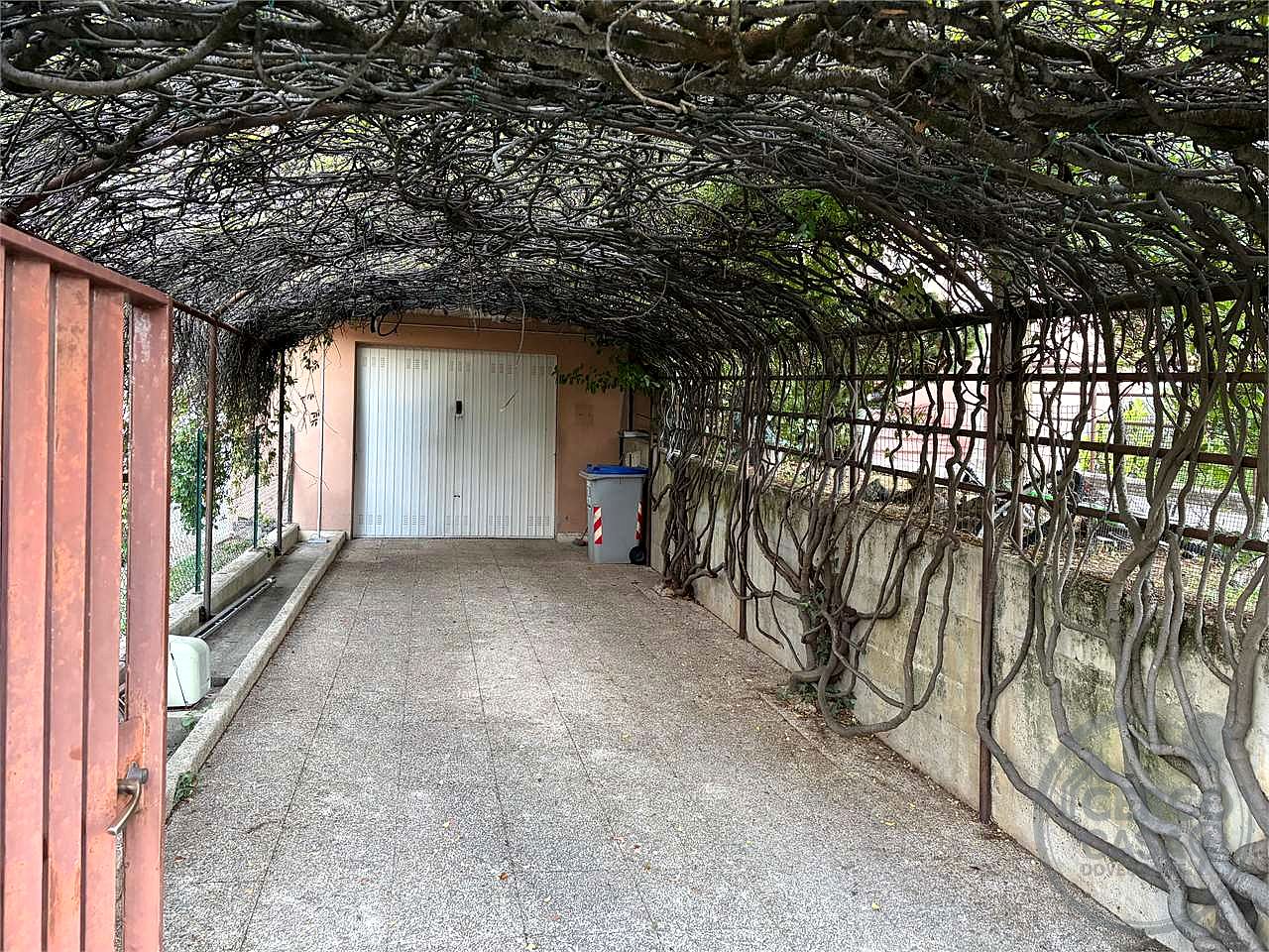 PERUGIA - PONTE FELCINO - VILLA A SCHIERA CON GIARDINO