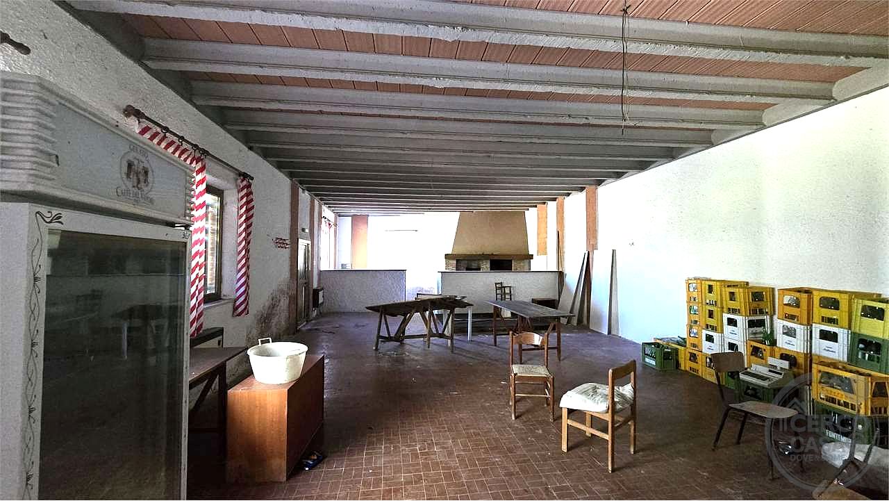 COMPLESSO IMMOBILIARE DI CIRCA 700 MQ – CAMBIO DI DESTINAZIONE D'USO GIÀ APPROVATO
