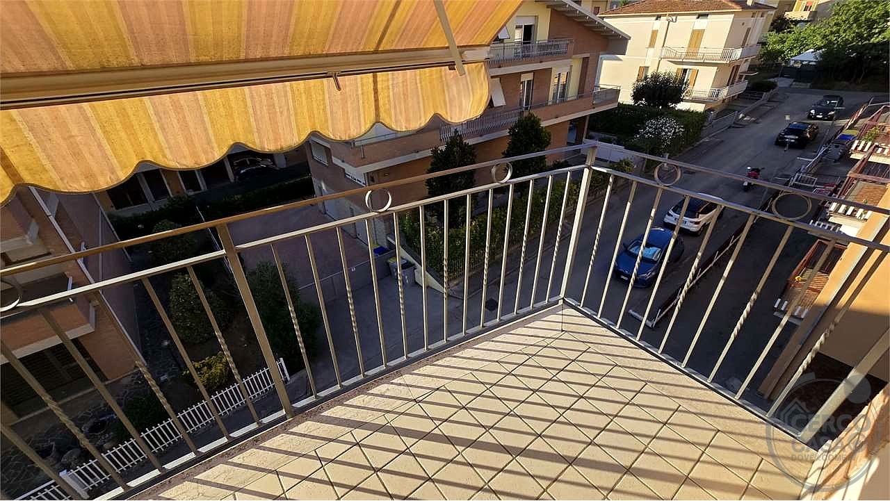 CAMERA CON BAGNO PRIVATO IN APPARTAMENTO DUPLEX CONDIVISO