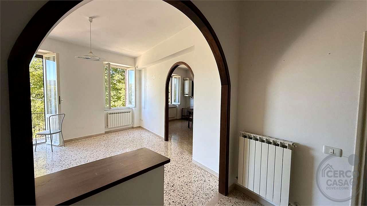 TODI - PONTECUTI - AMPIO CIELOTERRA CON GIARDINO PRIVATO
