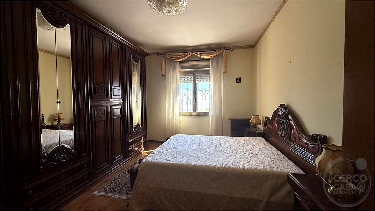 TODI - PANTALLA - APPARTAMENTO AL PIANO PRIMO E SECONDO