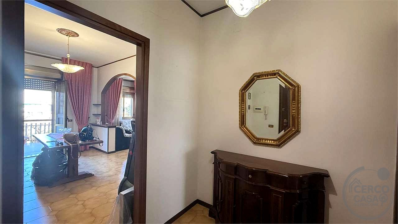 TODI - PANTALLA - APPARTAMENTO AL PIANO PRIMO E SECONDO