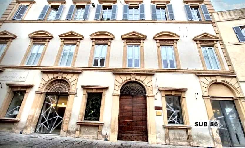 Commerciale a Foligno
