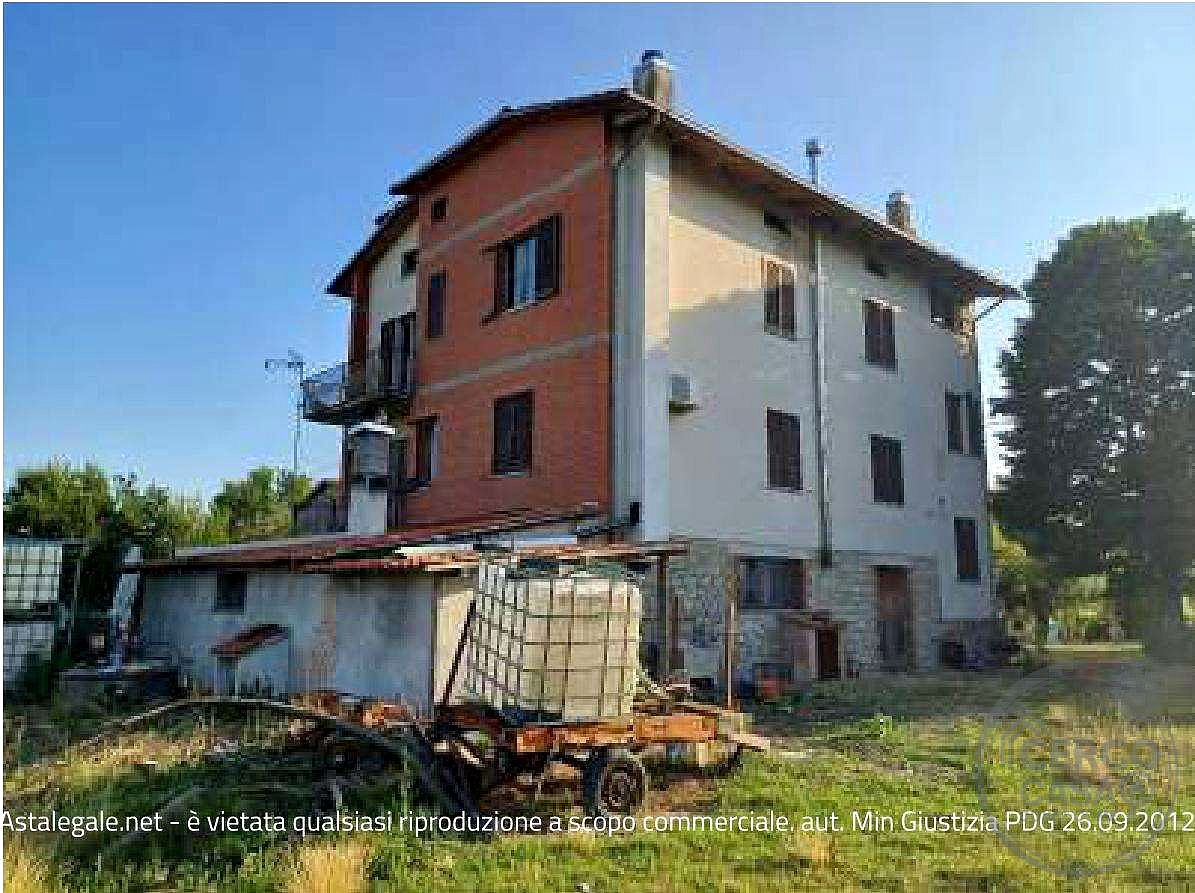Residenziale a Tuoro sul Trasimeno