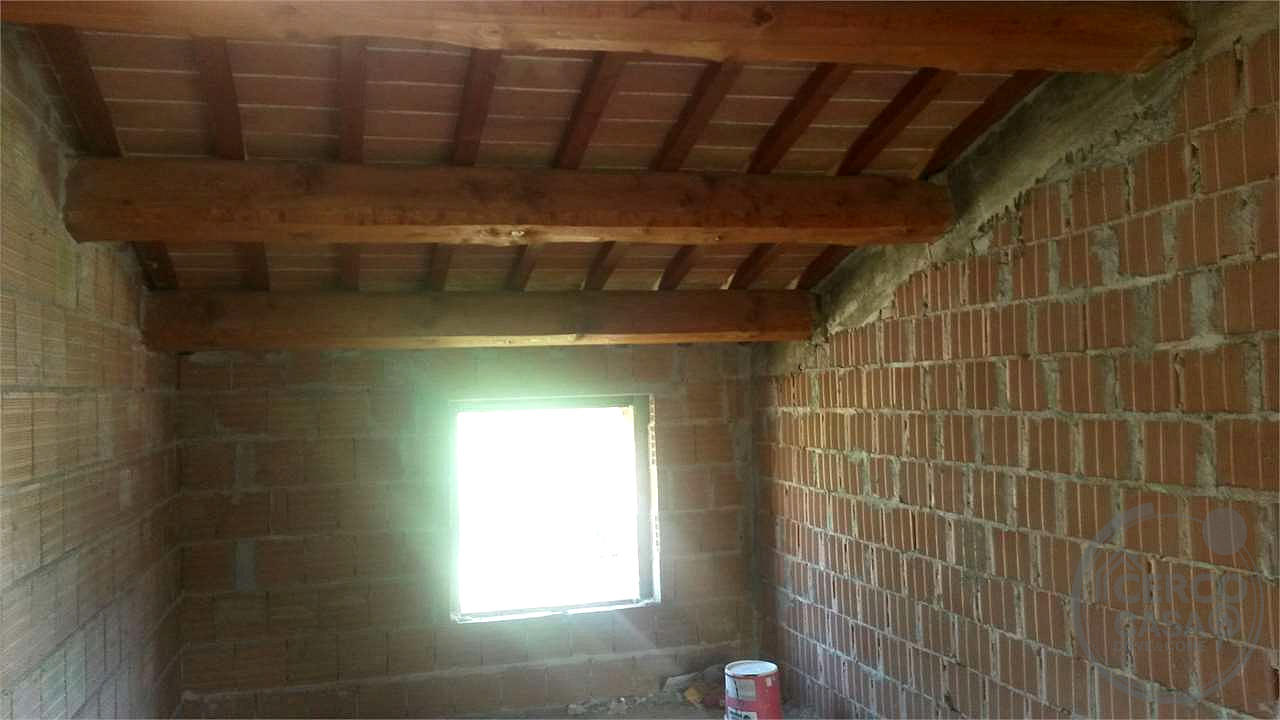FABBRICATO IN VENDITA DA COMPLETARE