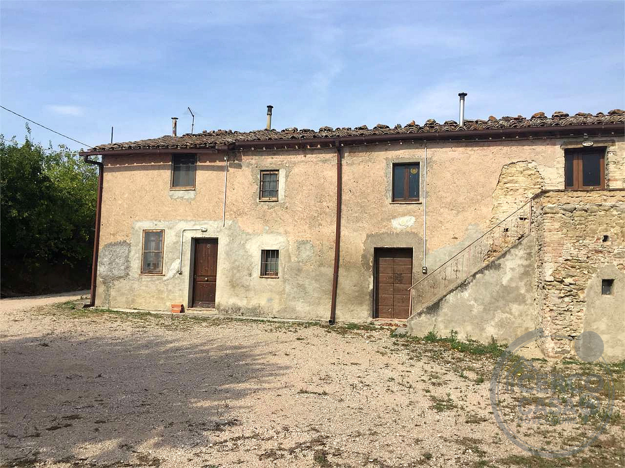 PORZIONE DI CASOLARE - Magione