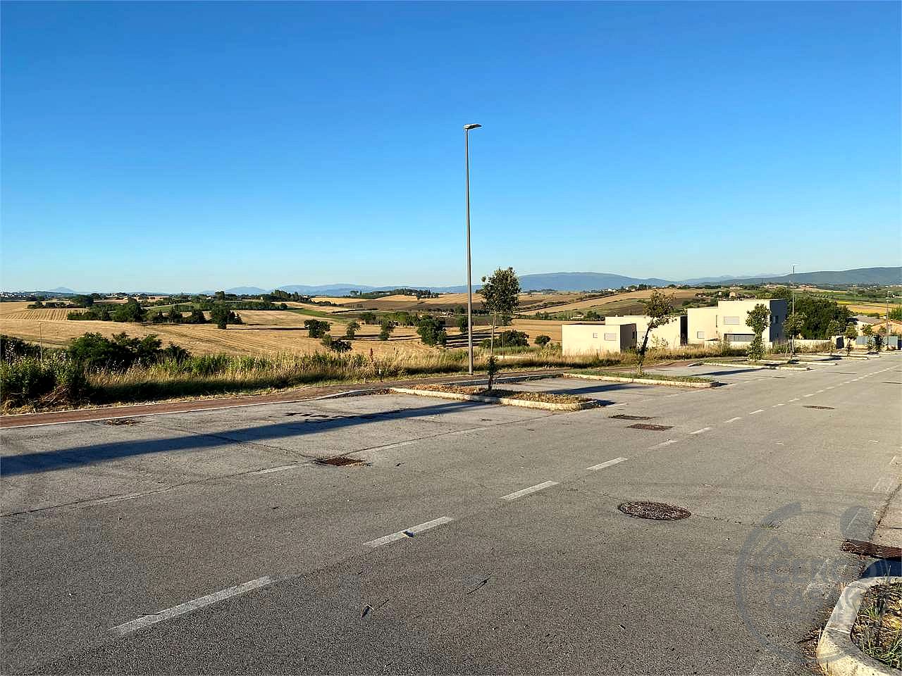 TERRENO EDIFICABILE panoramico ed Urbanizzato