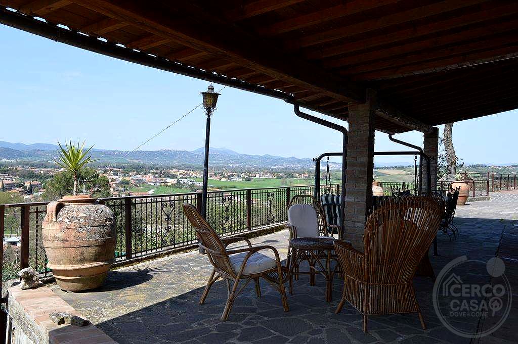 Villa in vendita
