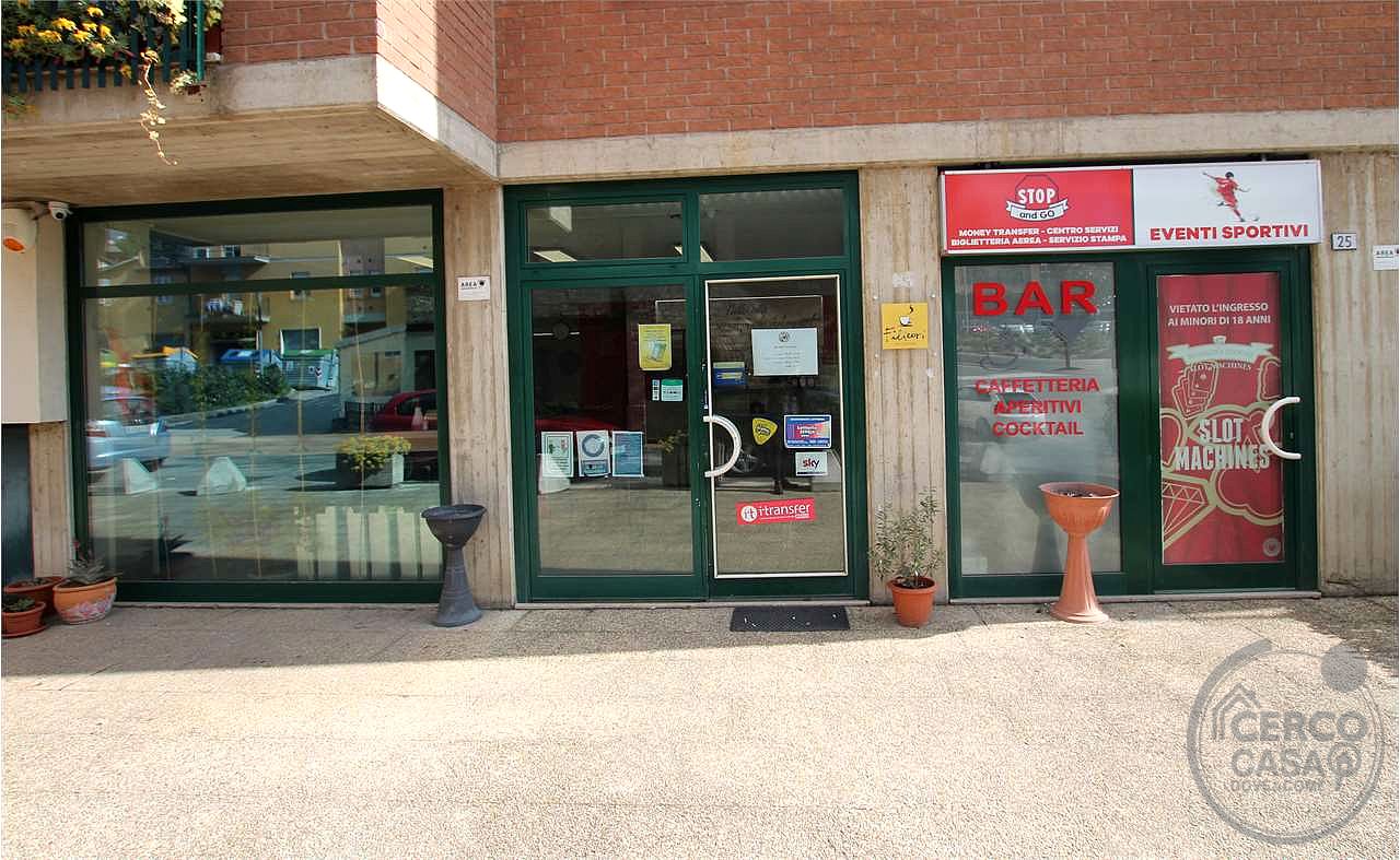 Vendesi attività commerciale Bar Sala Scommesse