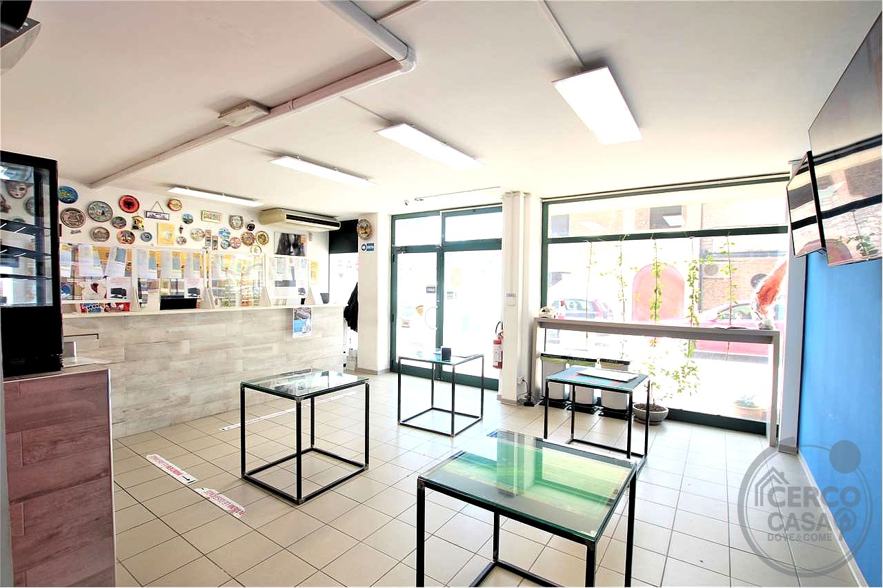 Vendesi attività commerciale Bar Sala Scommesse