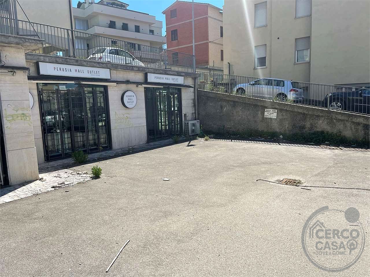 Locale Commerciale