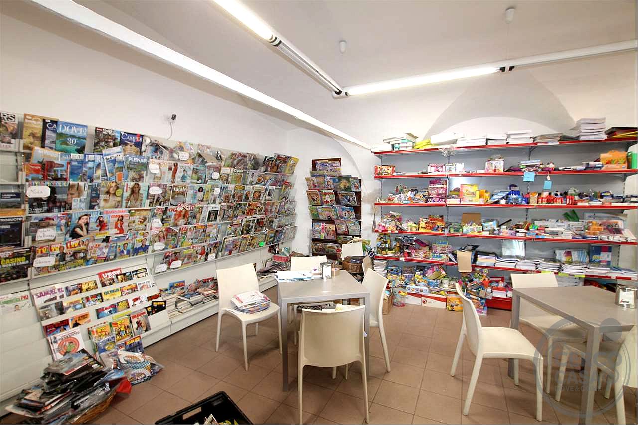 Vendesi/Cedesi attività commerciale Bar Tabacchi