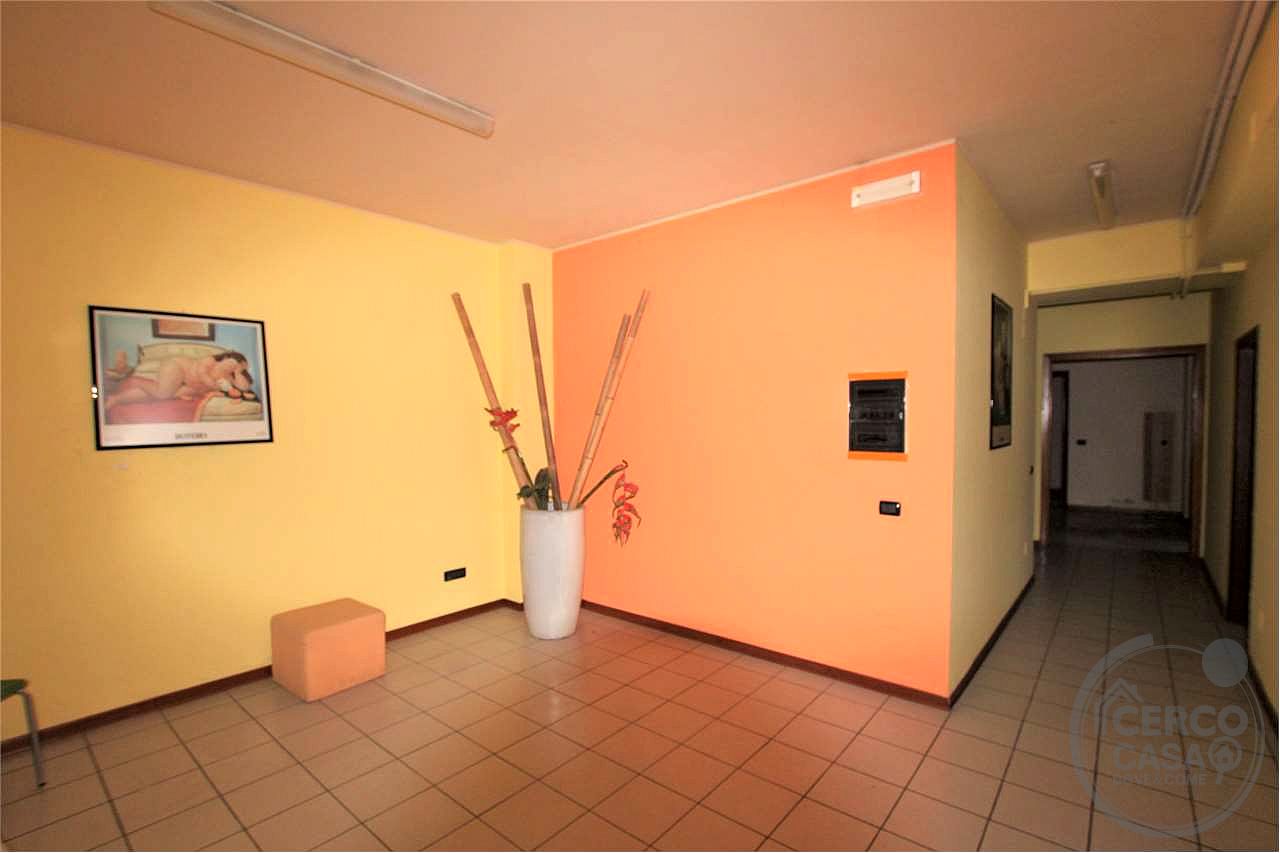 Locale commerciale 300 mq.