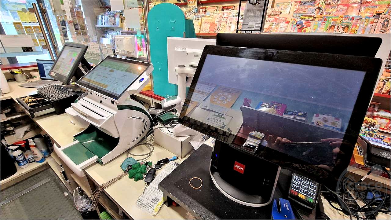 Vendesi attività di ricevitoria edicola slot.
