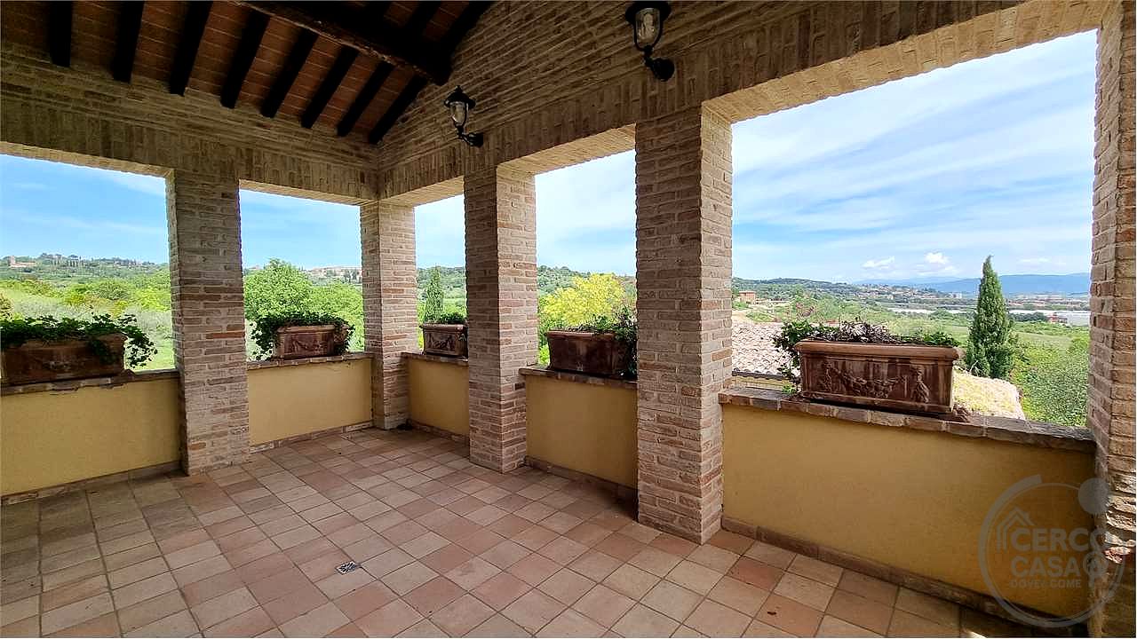 Perugia Rustico Casale finemente ristrutturato