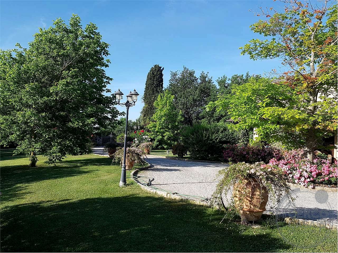 Perugia Rustico Casale finemente ristrutturato