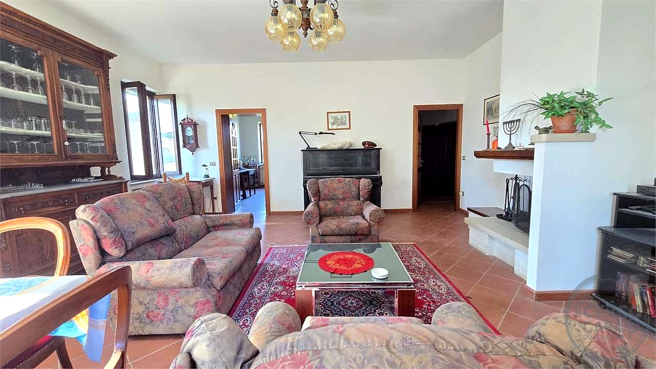 Casa padronale ristrutturata Umbria