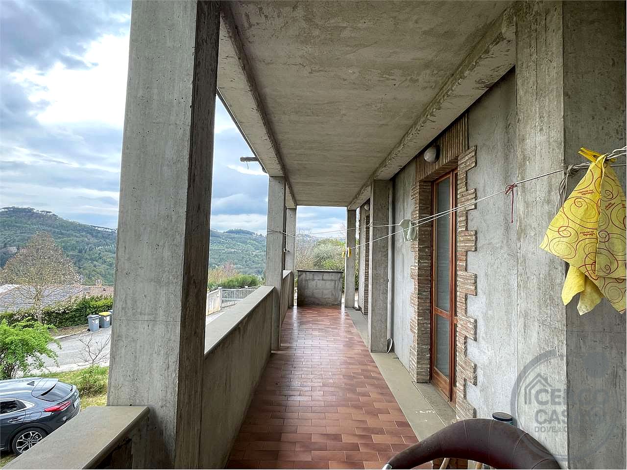 Casale con terreno