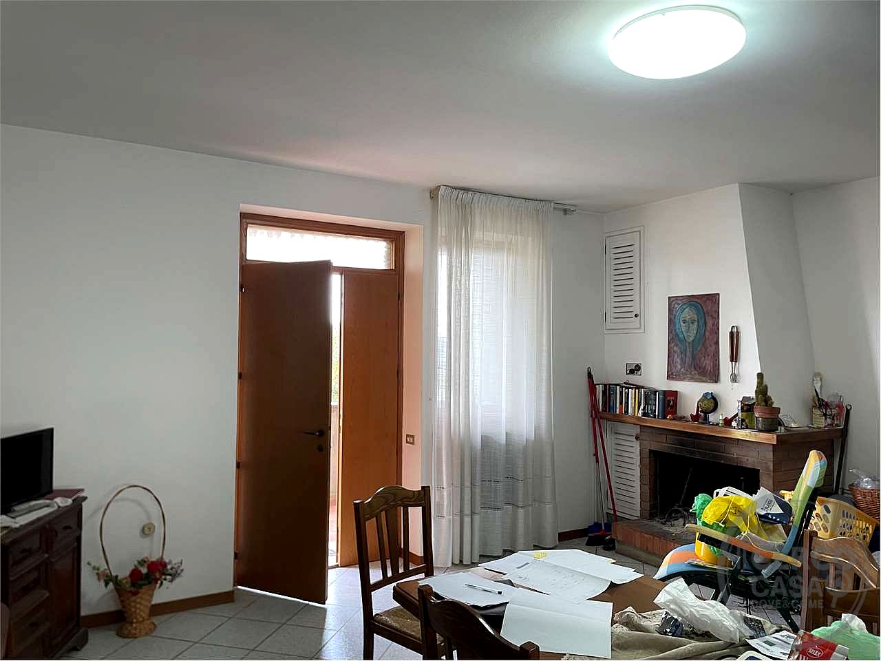 Casale con terreno
