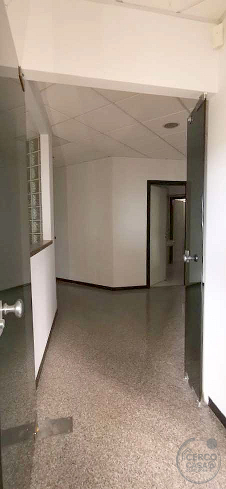 Ufficio in vendita a Deruta