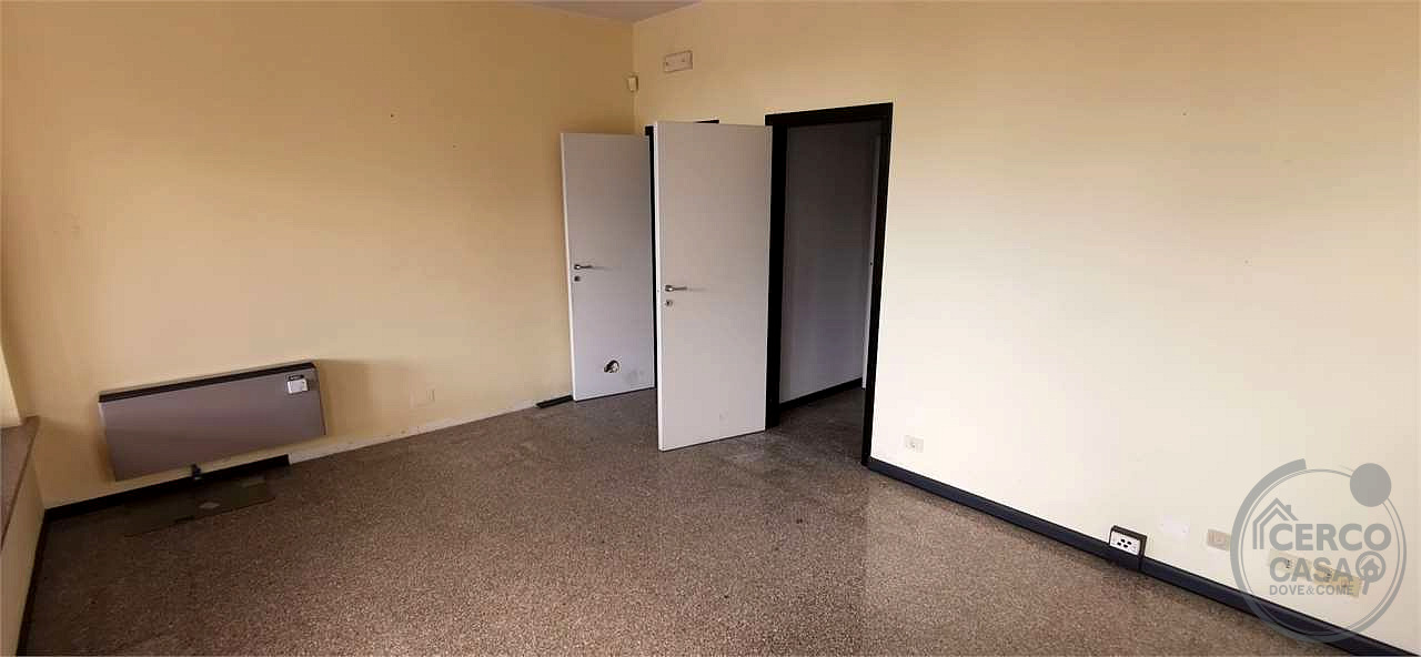 Ufficio in vendita a Deruta