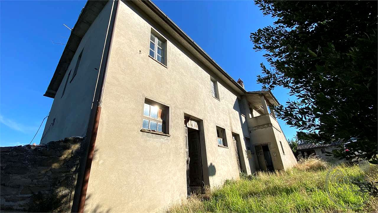 casale in comune di Assisi