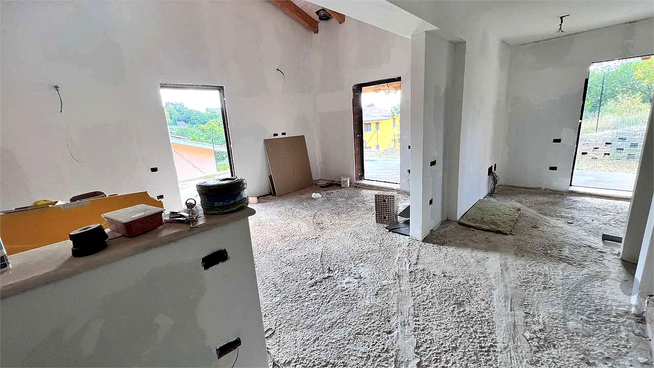 Magione Villa NUOVA in Sole e Pineta