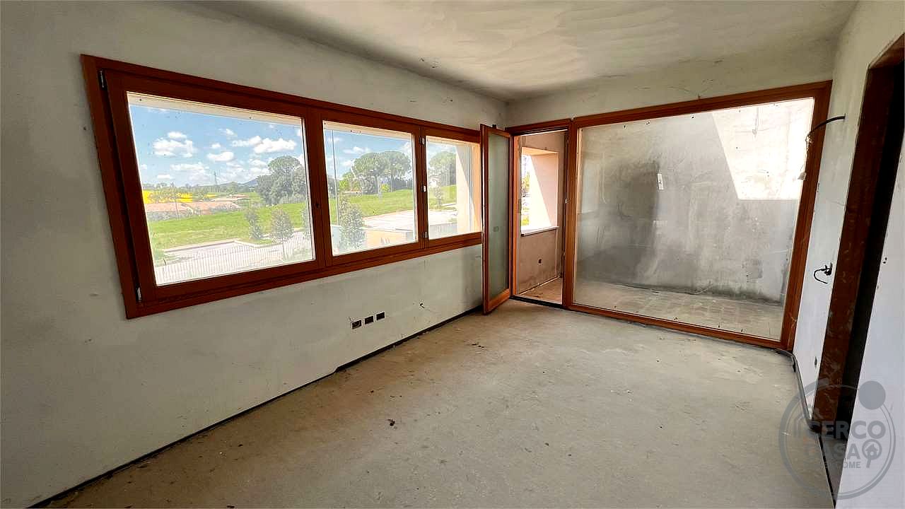 Appartamenti al grezzo in piccola palazzina